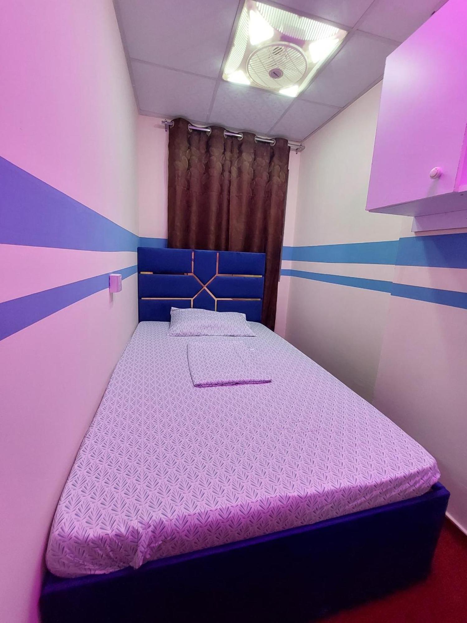 Benitah Partitions And Family Homestay