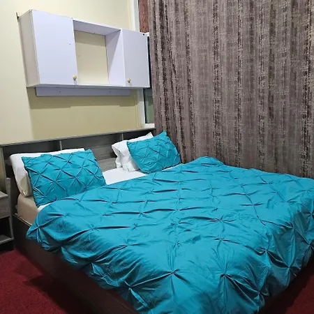 Benitah Partitions And Family Room Dubai Esterno foto